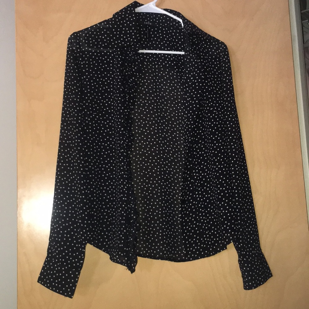 Black polka dot ruffle blouse!